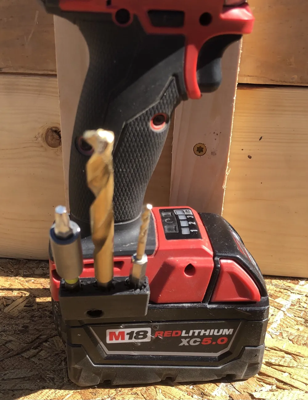 Steel Drill And Impact Driver Bit Holder For Milwaukee M18, Fits On Belt Or Bag