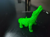 Alligator voronoï — objet déco — photo 2