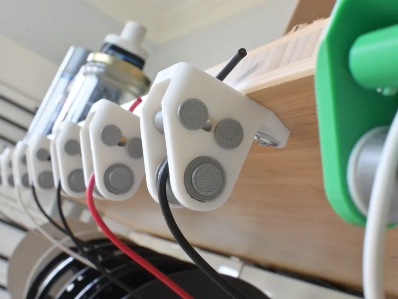 Cable Gripper / Wire Dispenser / Filament  Clutch