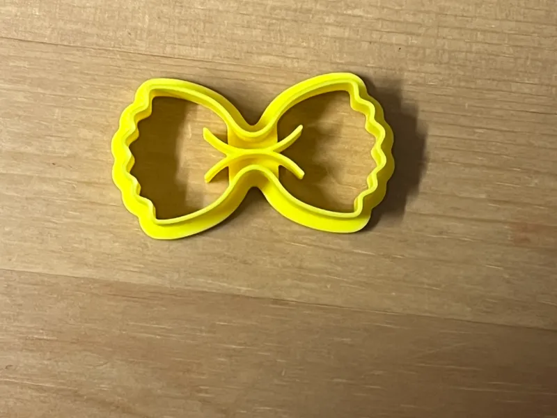 farfalle pasta shape cutter