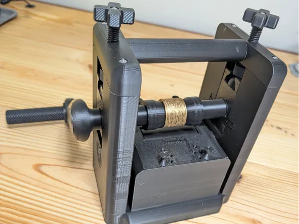 https://makerworld.bblmw.com/makerworld/model/USee07f7b47395f2/design/c691b6af4692a27f.jpg