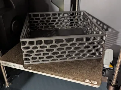 Storage basket