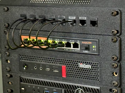 10" rack plate for keepLINK 8×2.5G Managed Switch