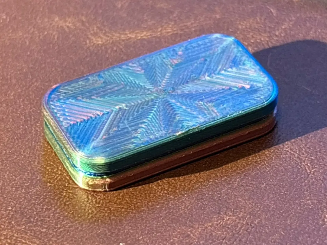 fidget-toy with 4x2 magnets view 2