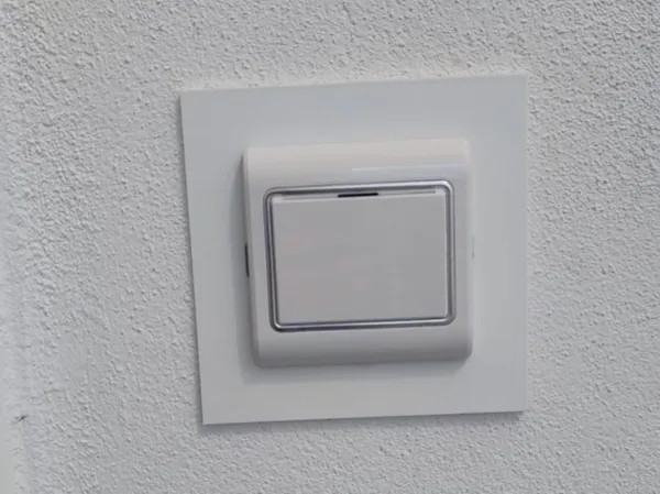 Adaptateur mural boîtier 502 vers 503