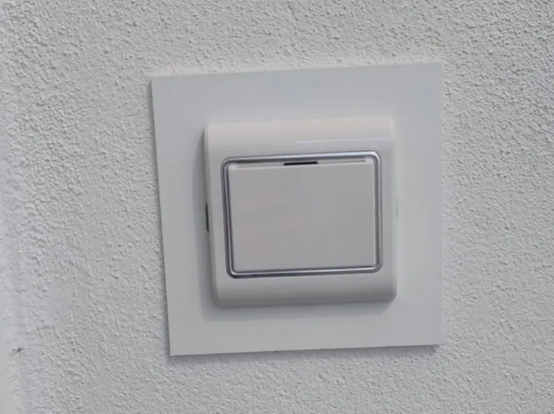 Adattatore a muro da 502 a 503