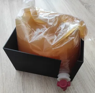 Stand for 3L bag of fruit juice