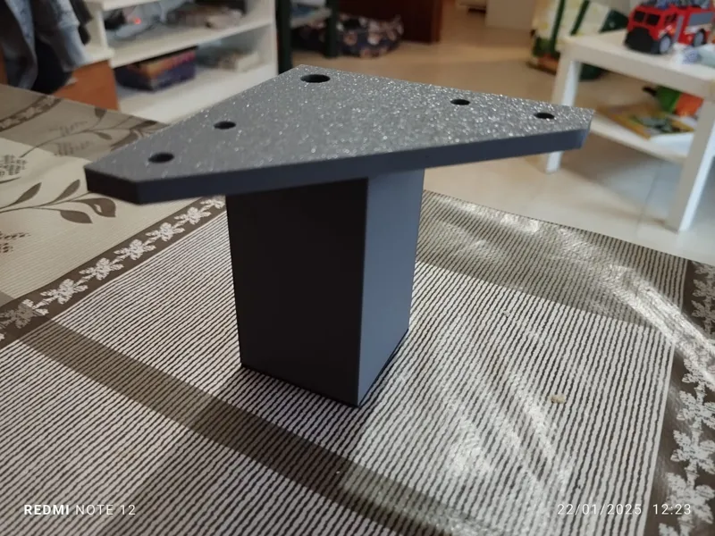 Pata de 80 mm para muebles 