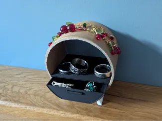 Spool drawer stand