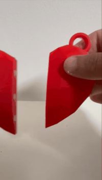 Low poly heart neckless with MAGNETS