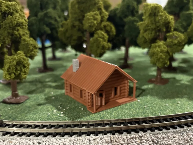 N/HO Scale Log Cabin