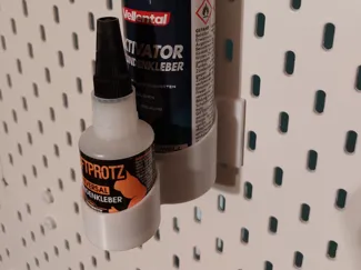 Skadis Sekundenkleber + Aktivator 1-Reihig