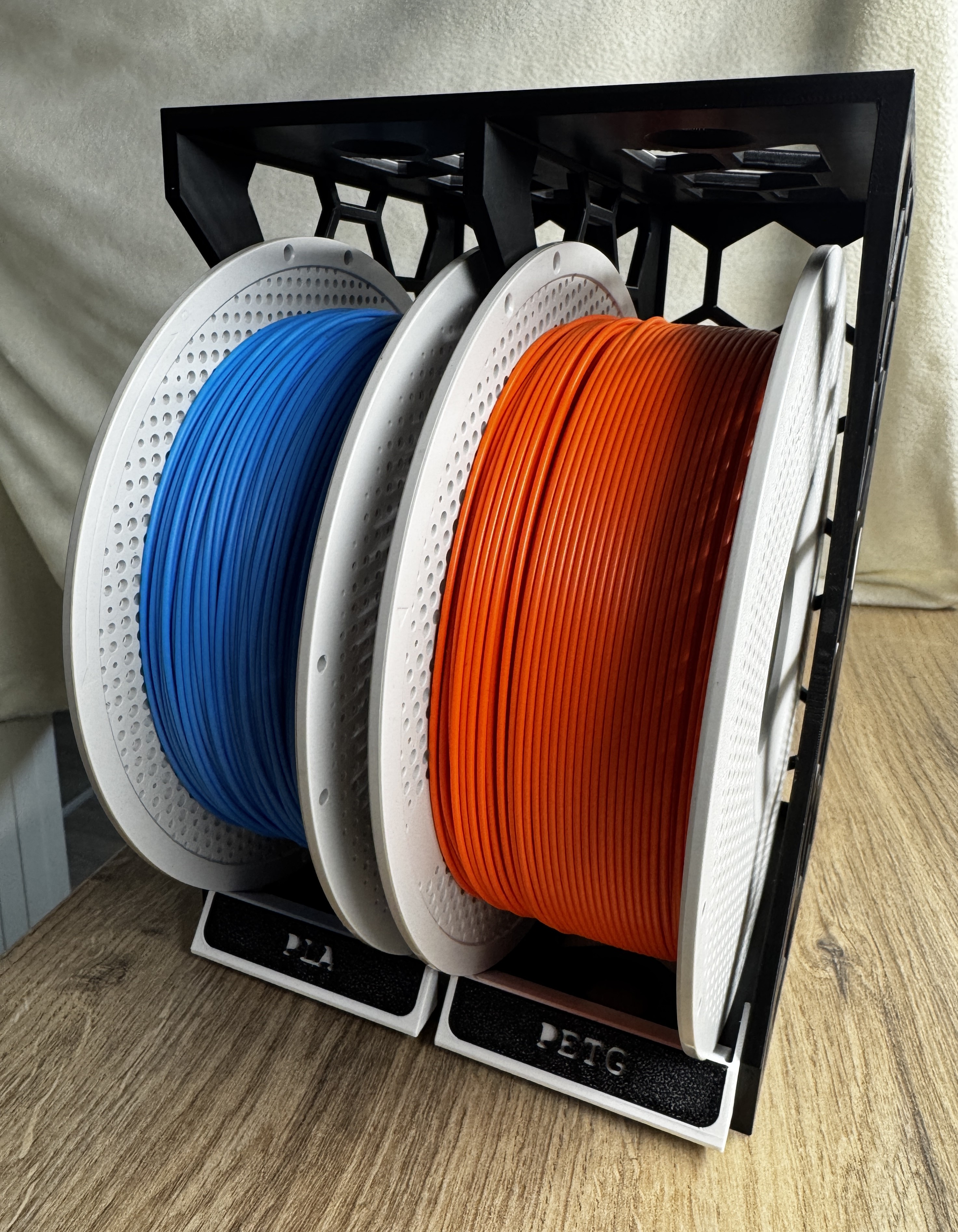 Miniatura 5 do modelo 3D Modular Stackable Filament Spool Holder