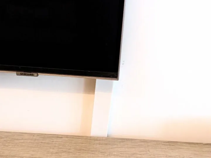 TV cable duct
