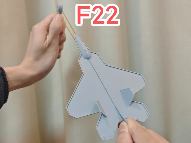 F22战斗机—飞行性能极佳！