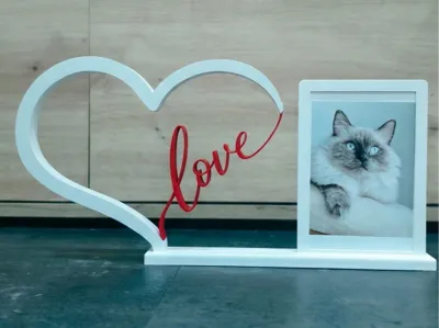 Valentine’s Heart Photo Stand - No Supports
