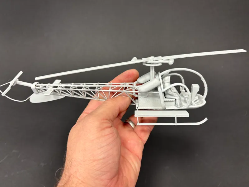 Bell 47 Helicopter Batman Film 1966 / Xmas Santa