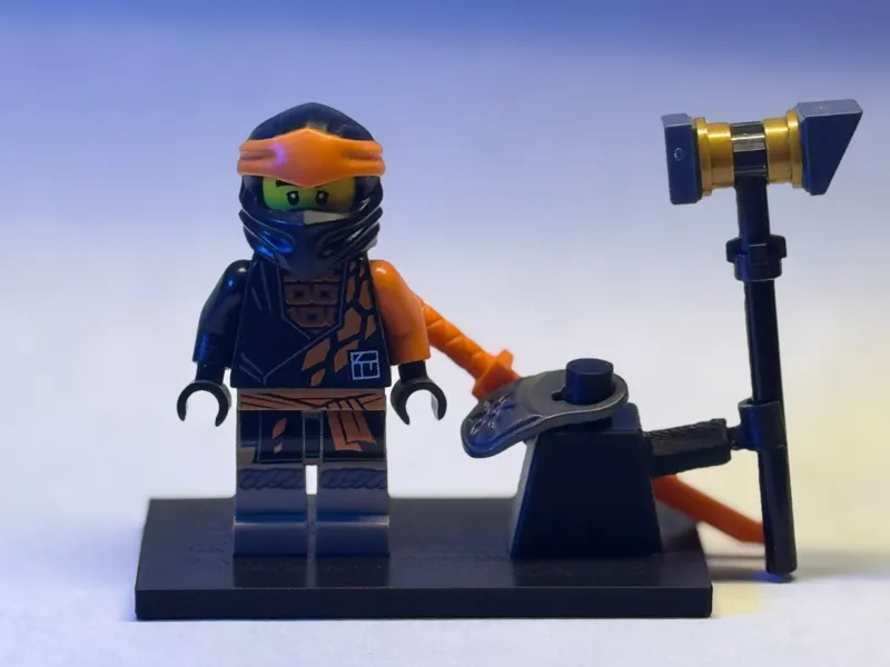 Minifigure Display Stand with Accessories holder 