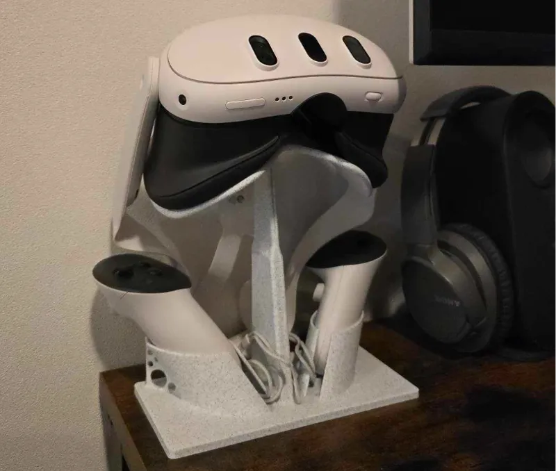 Meta Quest Stand / Holder