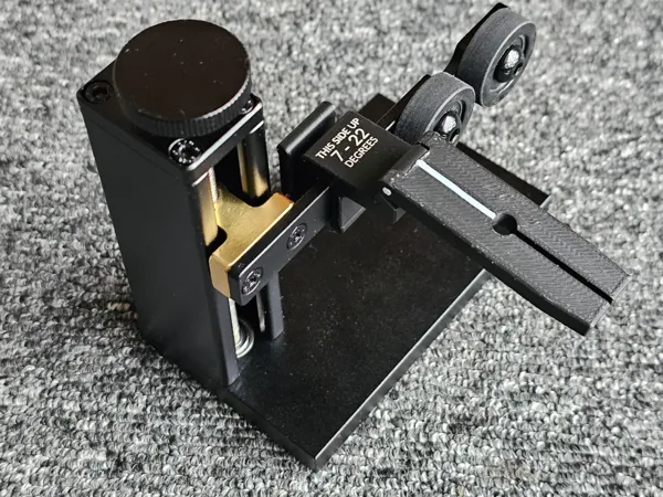 https://makerworld.bblmw.com/makerworld/model/USee4e7b5b2cbf69/design/2025-04-25_b1a4743059a.jpg
