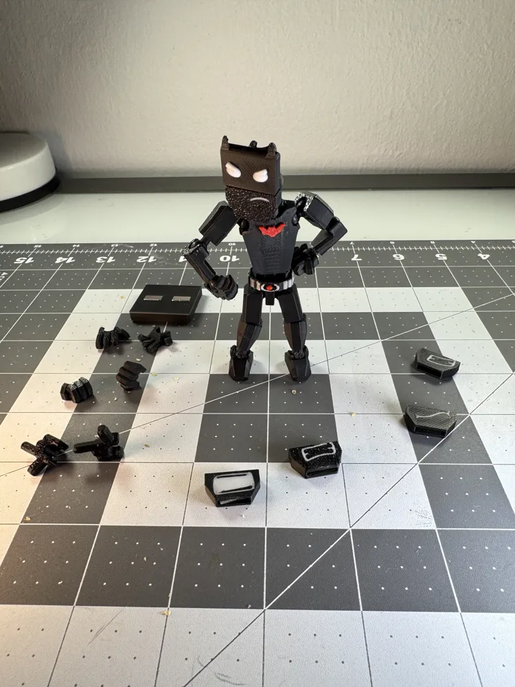 Loftyo Batman Beyond - Modelo de impresión 3D gratuito - MakerWorld
