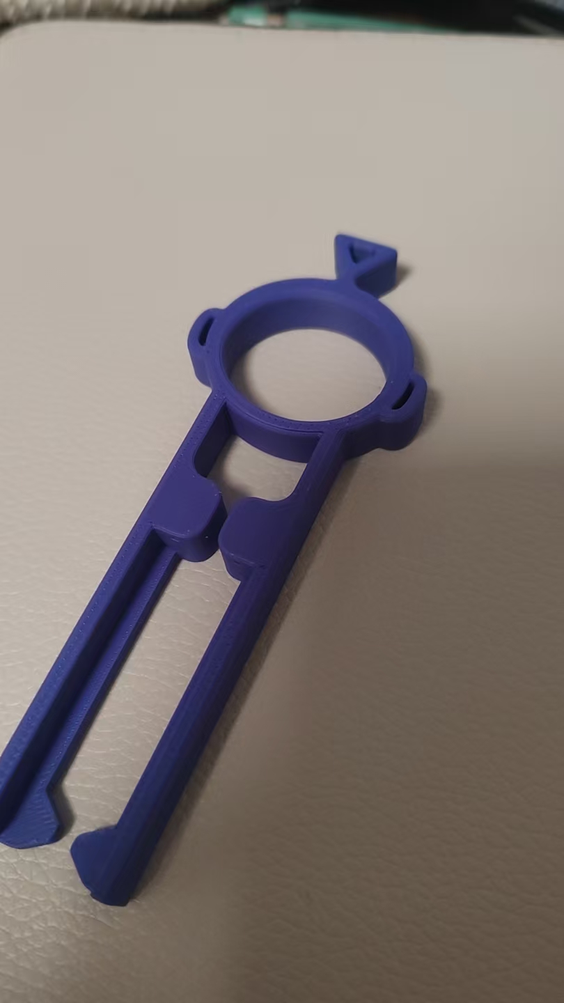 Miniatura 4 do modelo 3D 天线宝宝拼豆笔