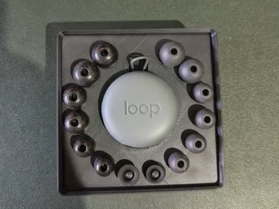 Gridfinity loop earplug holder/display
