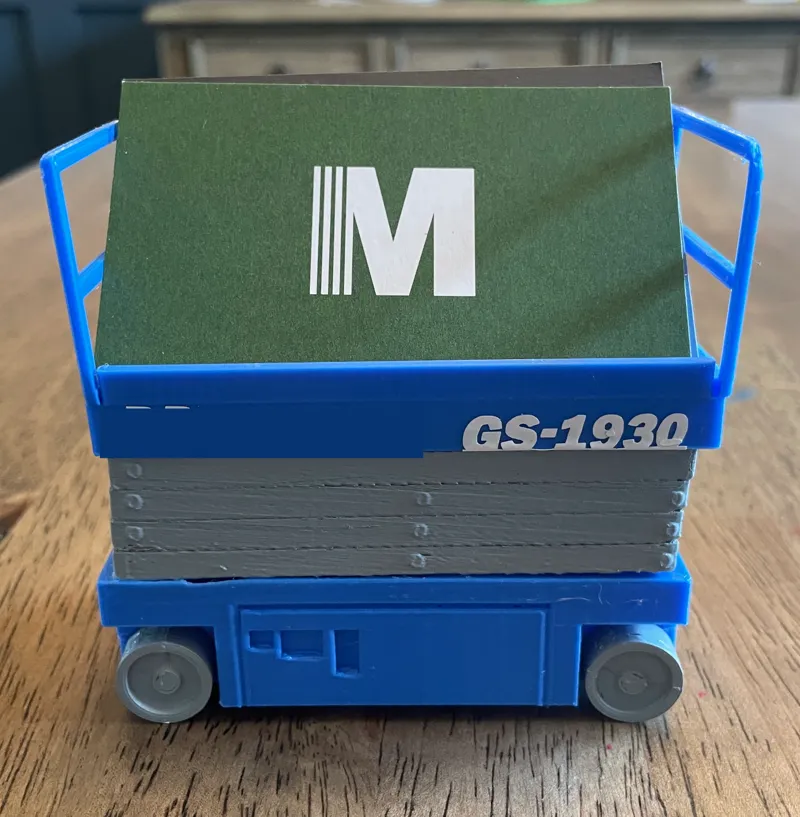 Scissor Lift Business Card Holder! (BETA)
