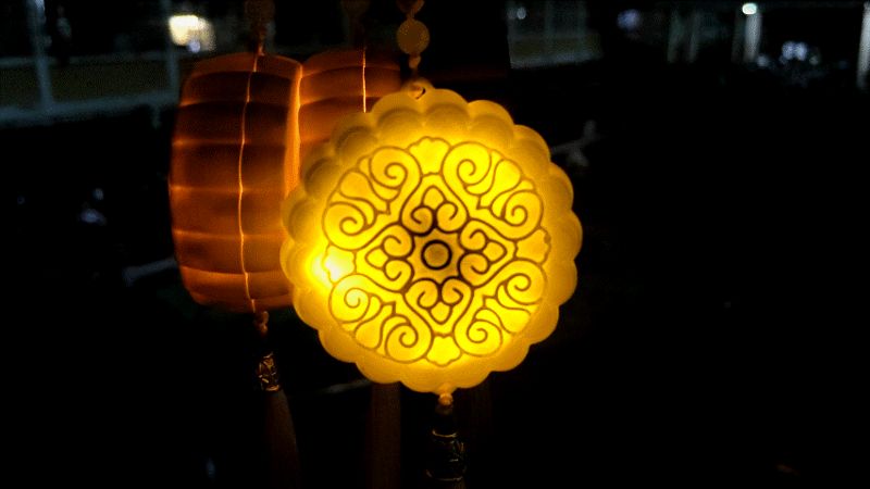 【中秋发光月饼】——卷草纹