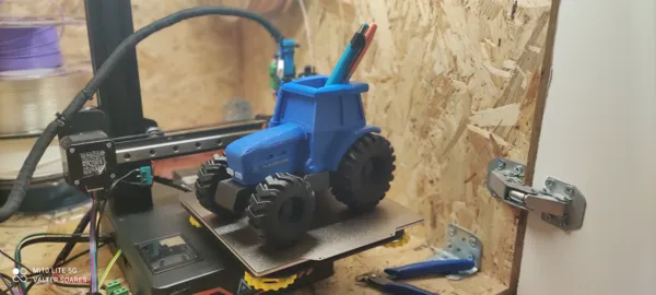 Porte-stylo tracteur