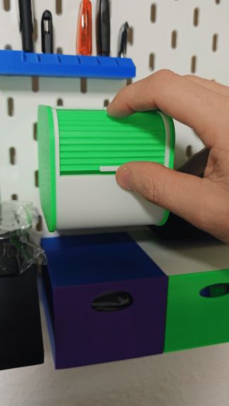 Rolling Shutter Storage Box for IKEA Skadis\Deskto