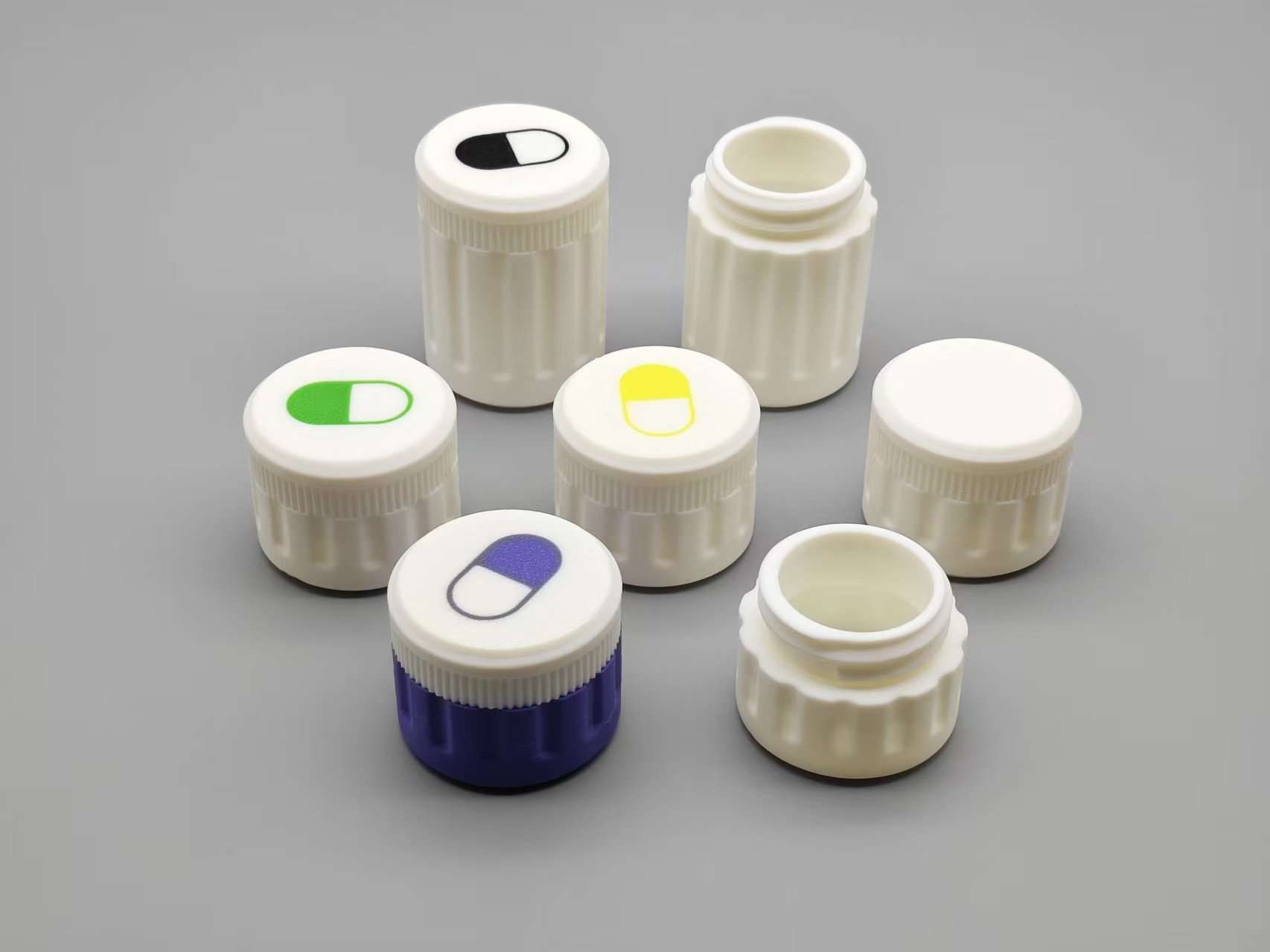 Miniatura 4 do modelo 3D 随身小药盒
