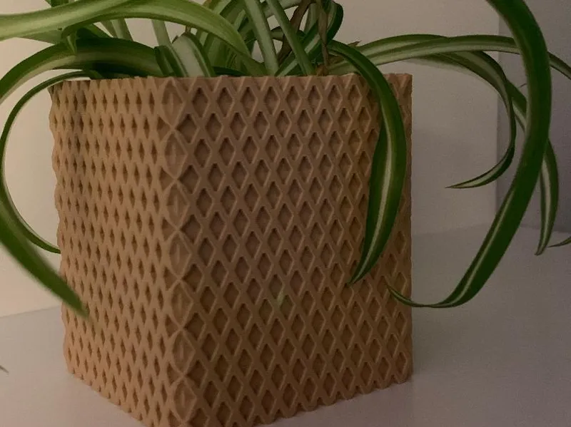 LATTICE PLANTER POT