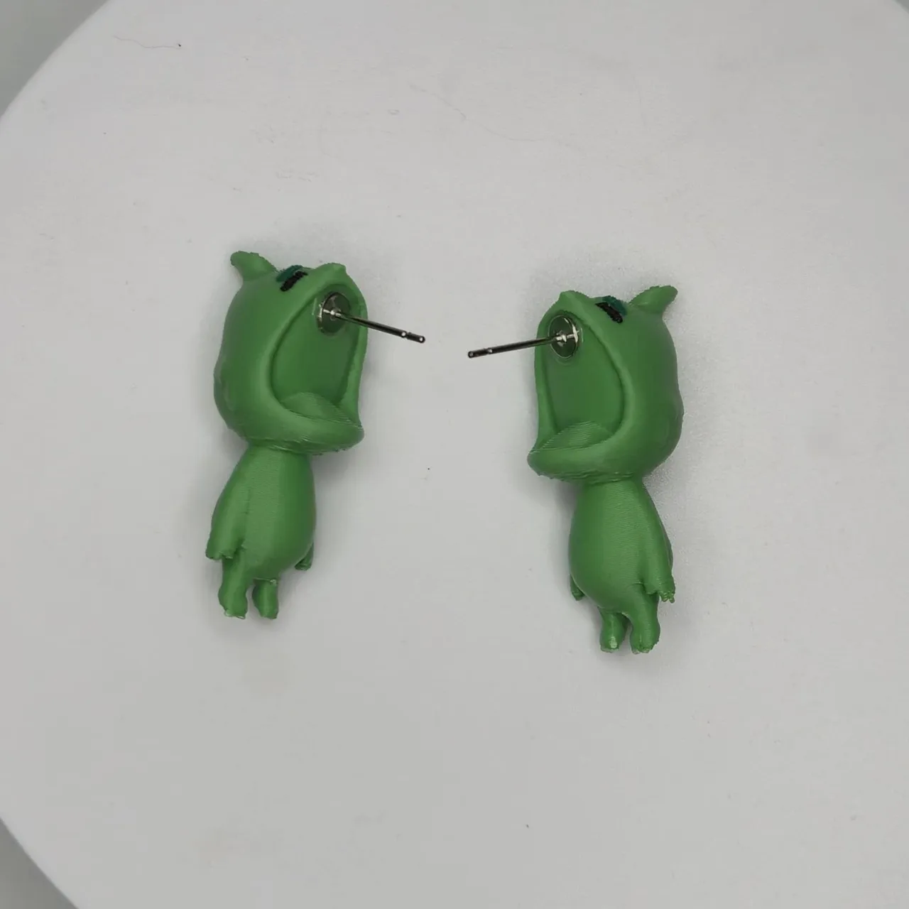 Grinch Chompers Earrings view 2