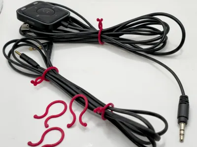 Simple Twist cable tie
