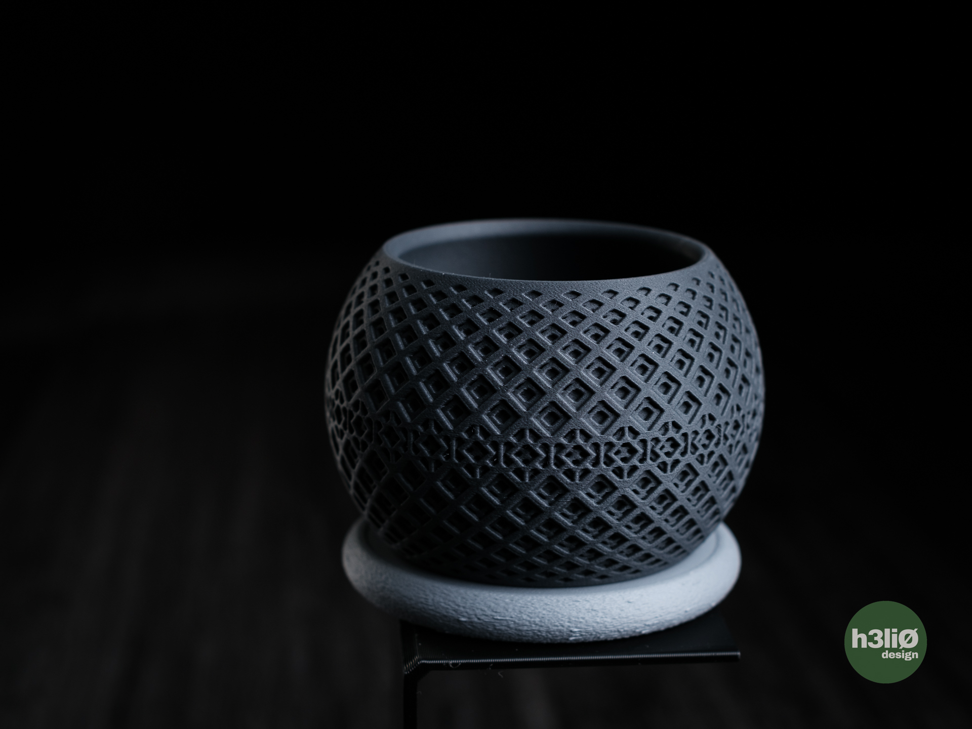 Miniatura 2 do modelo 3D vector • planter