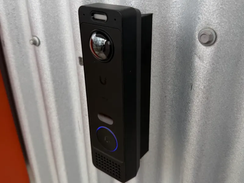 UnFi G6 Entry mount for corrugated siding