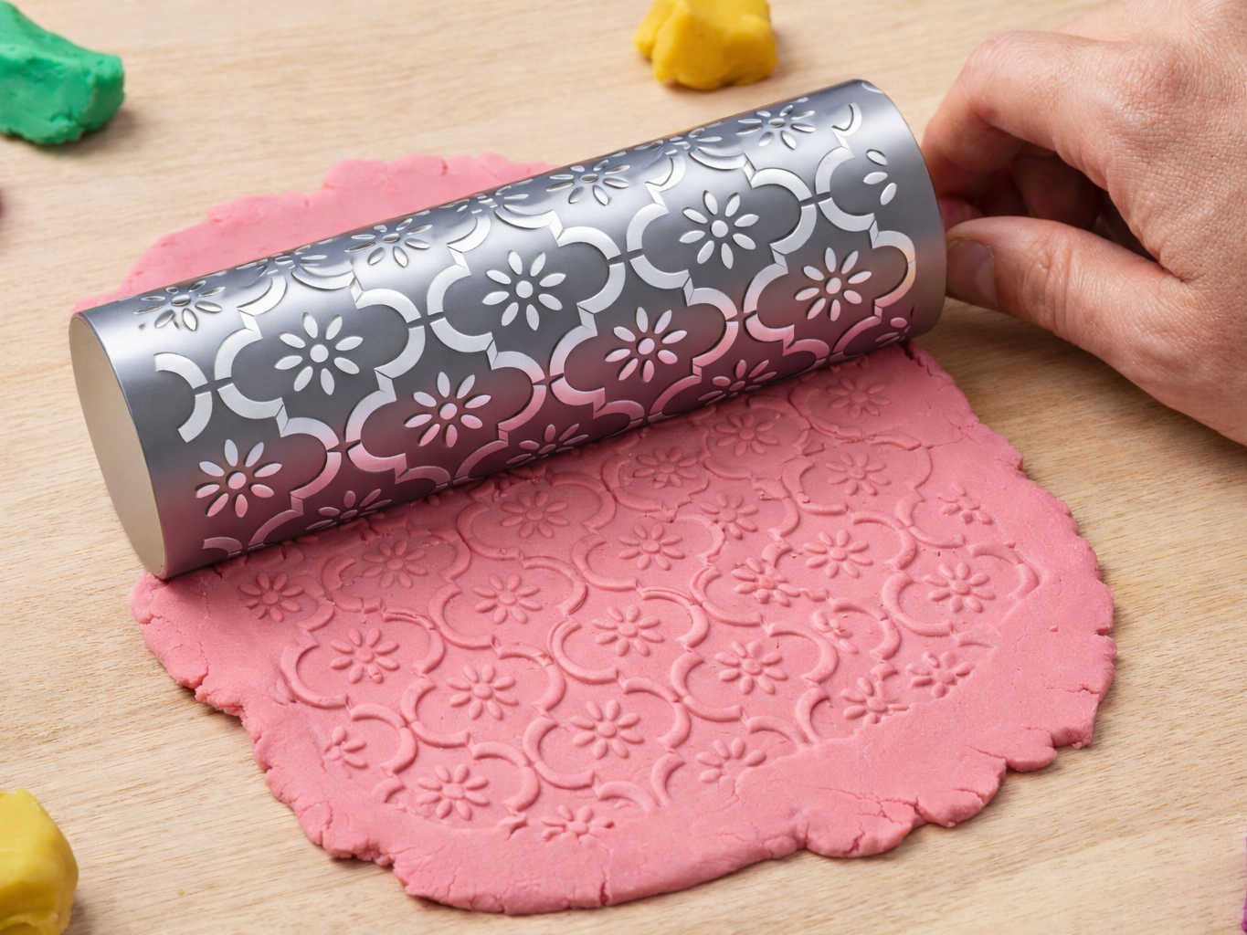 Miniatura 1 do modelo 3D Textured Clay Roller - Multiple Options