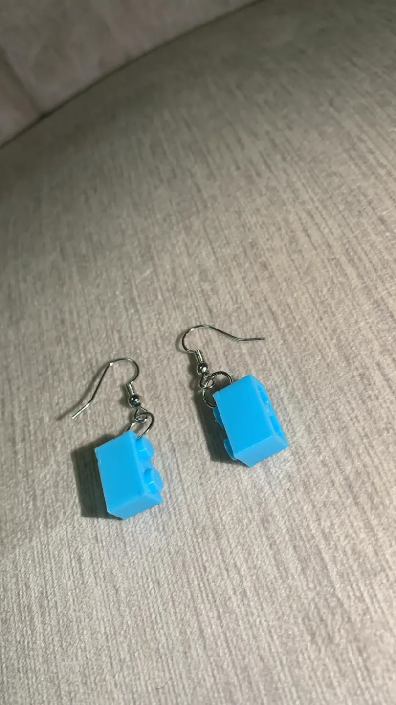 BRICK EARRINGS view 2