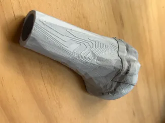 右手肱骨IO模型