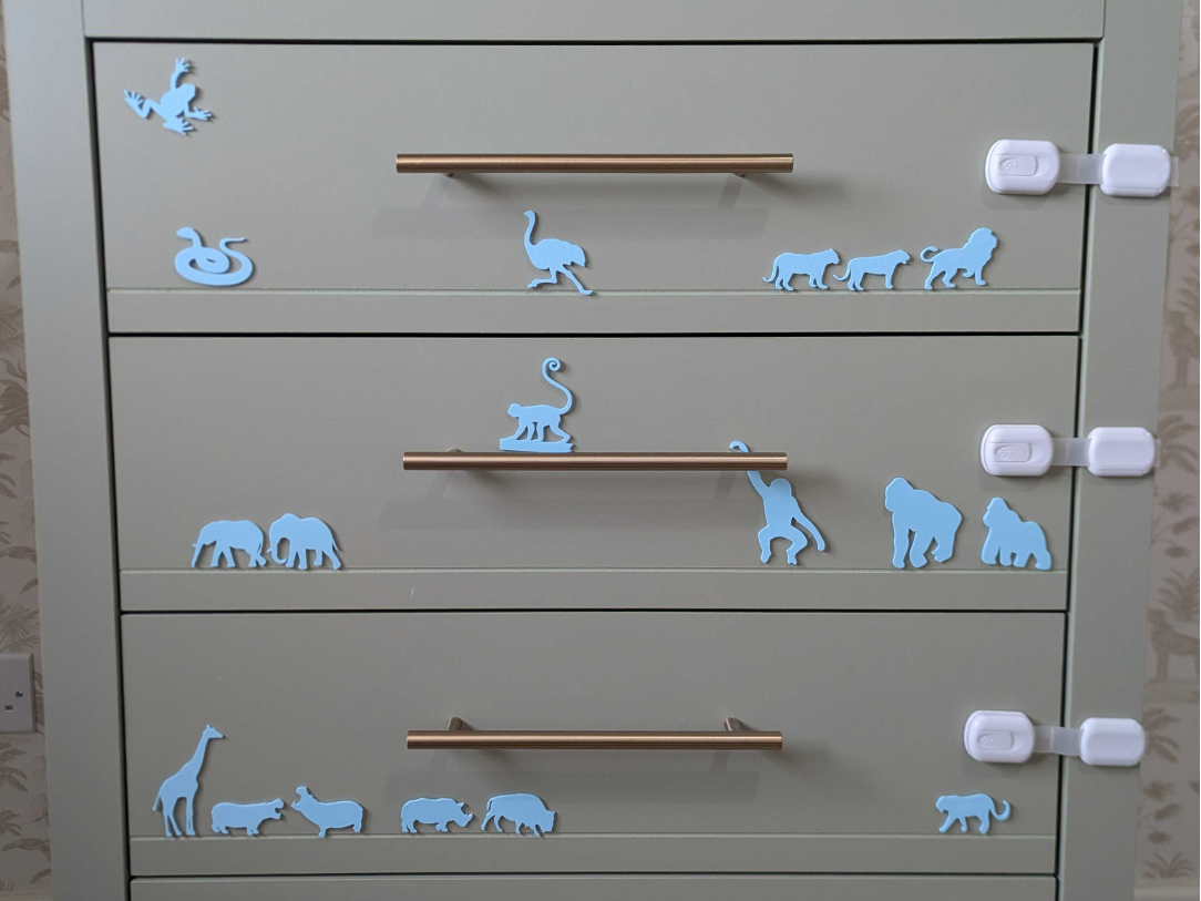 Minimal Safari Animal Décor Set Silhouettes