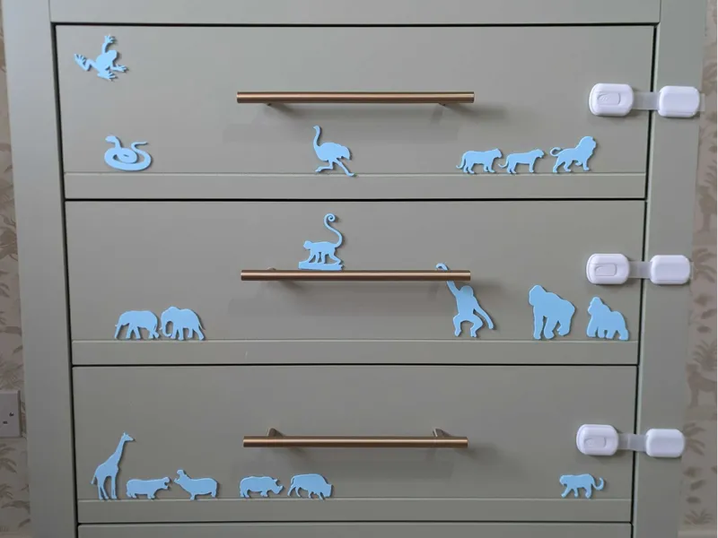 Minimal Safari Animal Décor Set Silhouettes