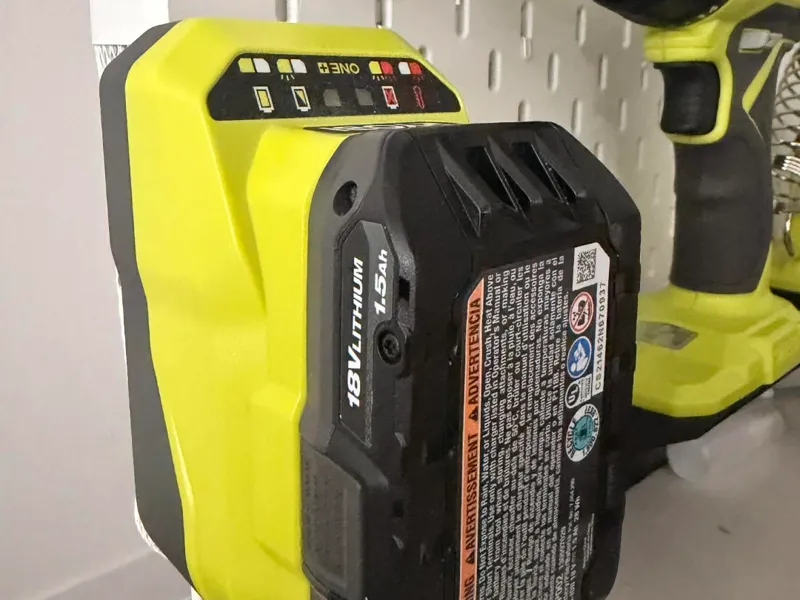 Skadis Ryobi Battery Charger Mount