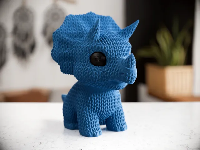Cute Knitted Triceratops - No AMS
