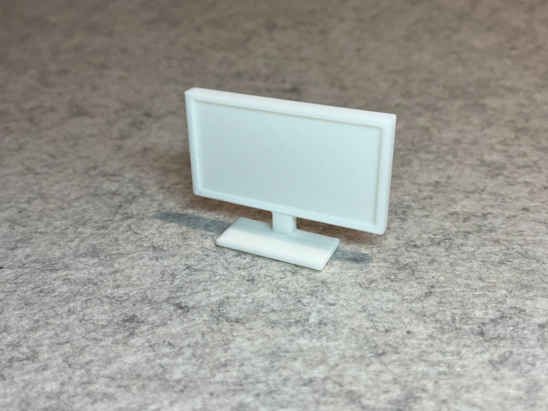 Dollhouse TV screen miniature house