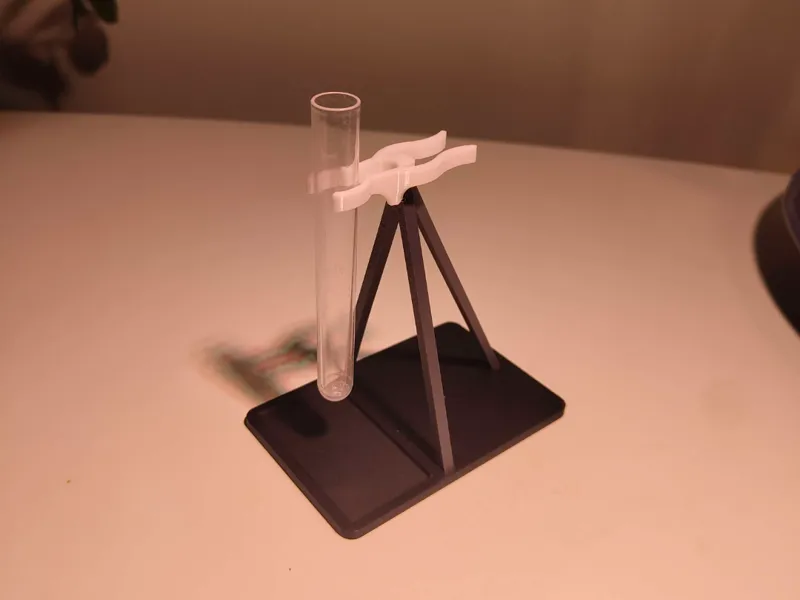 Test tube clamp stand