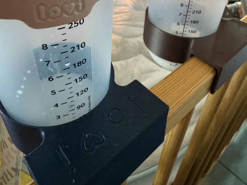Lovi crib side bottle holder