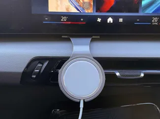 BMW X1 supporto telefono MagSafe