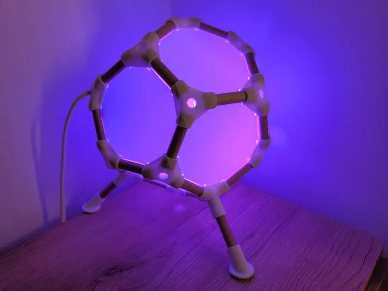 Unique lamp made of 3d printed parts and wood E14