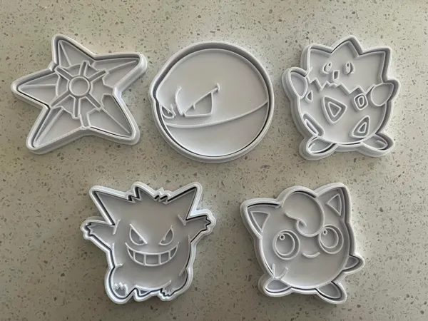 Emporte-pièces et tampons Pokémon
